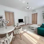 Apartment № 7